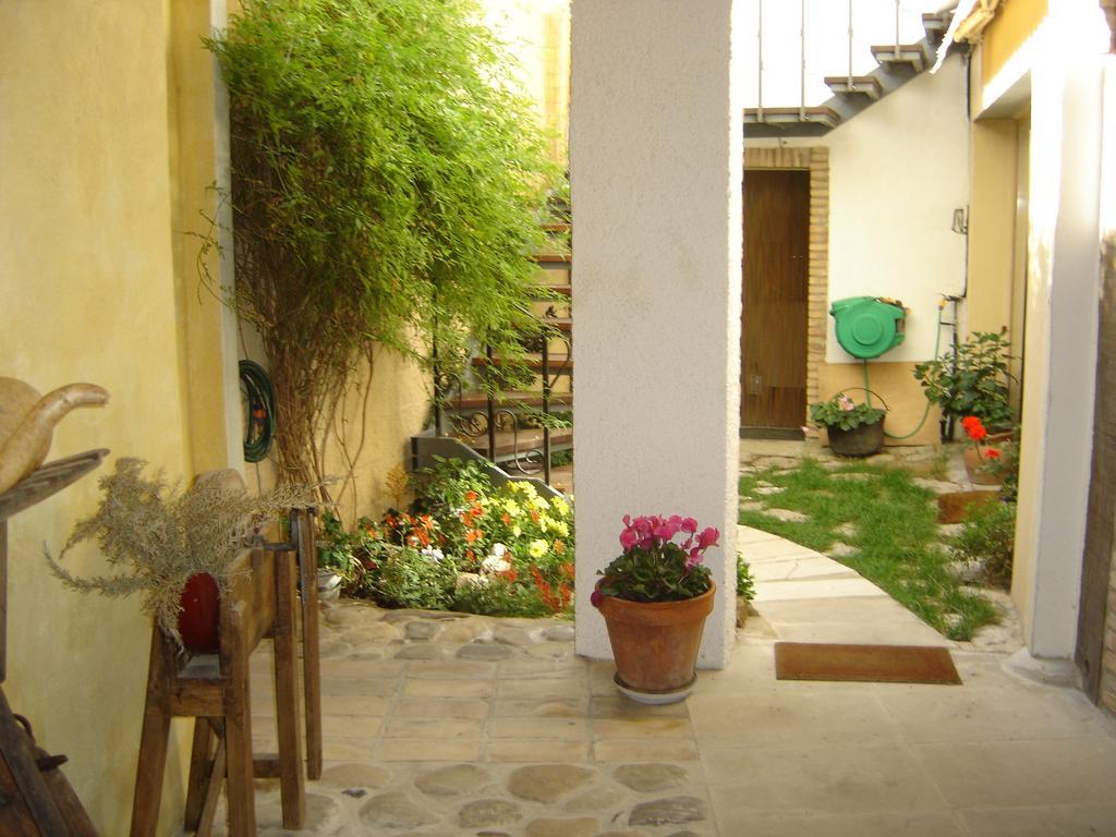 Casa Rural "La Bardena Blanca I " アルゲダス エクステリア 写真